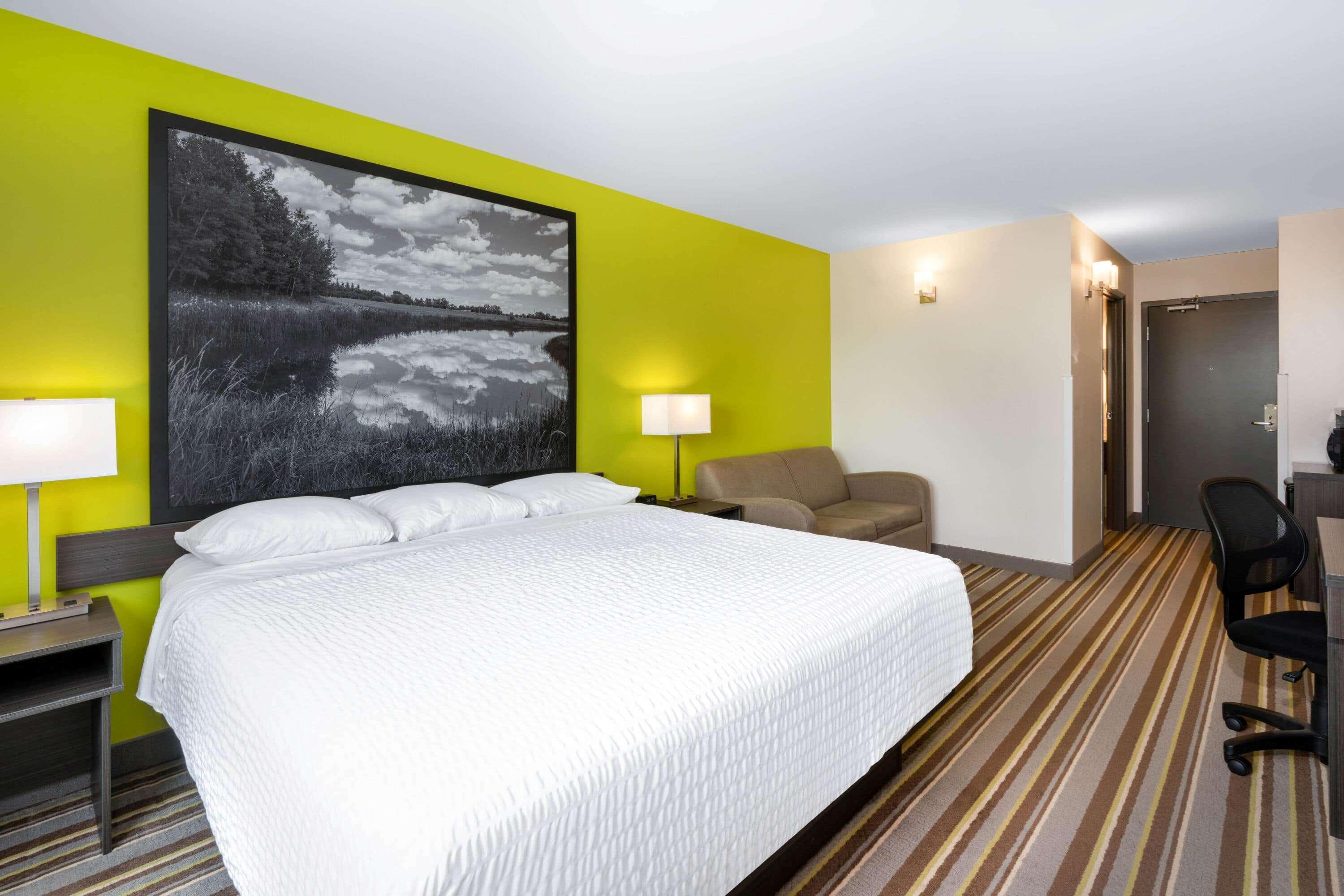 Super 8 By Wyndham Winnipeg East Mb Екстериор снимка
