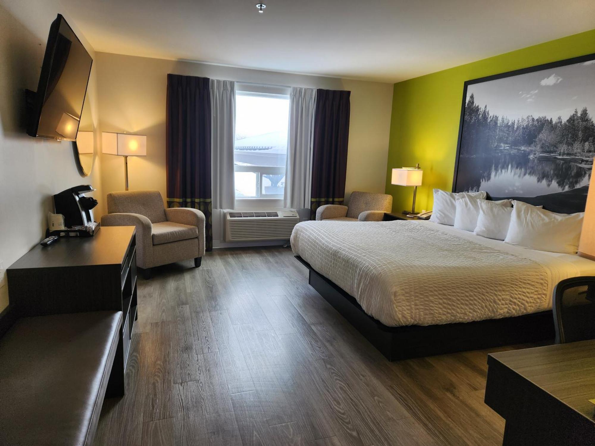 Super 8 By Wyndham Winnipeg East Mb Екстериор снимка